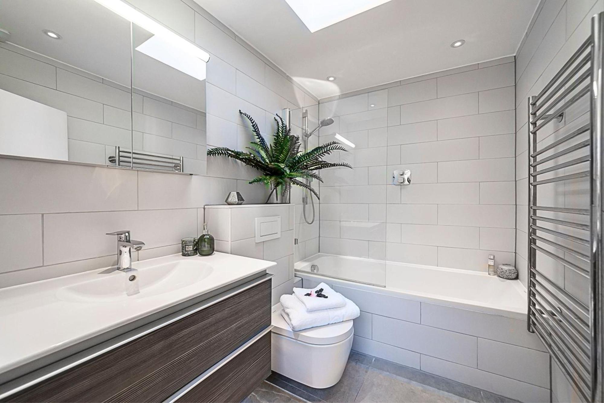 Kensington Oasis Central London 2Br Private House - Near Harrods, Kensington Palace, And Other London Attractions エクステリア 写真